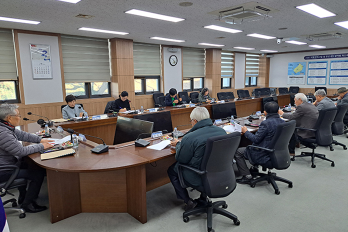 공약이행평가단 3차 회의 사진