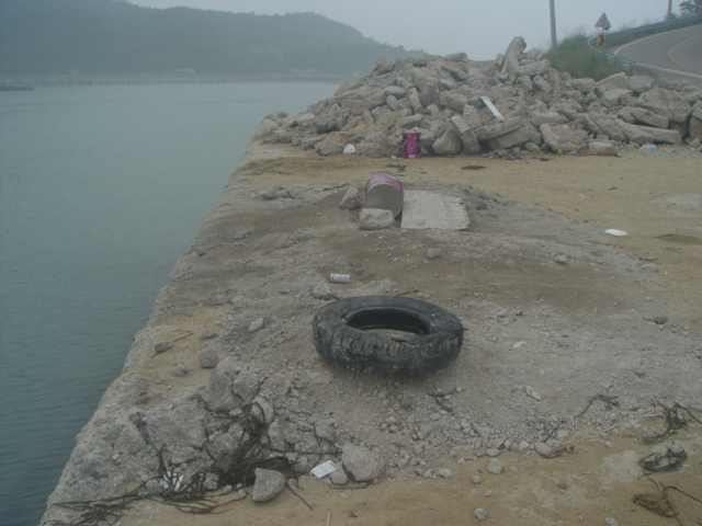 철부선이 오고가는 쉬미항이 첨부#4
