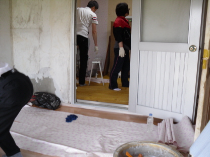 독거노인 가정 도배 및 청소 봉사 첨부#3