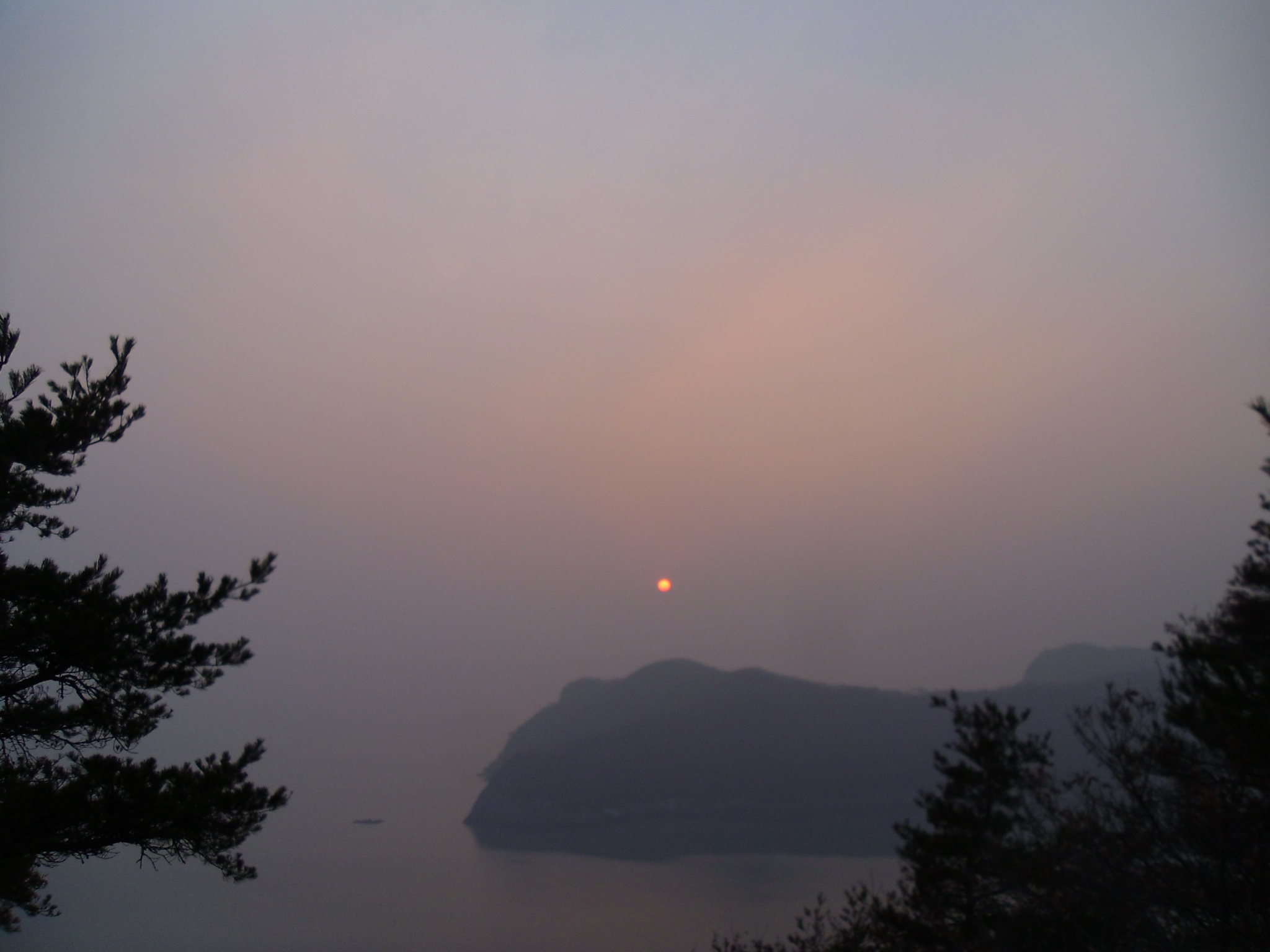 진도 접도 아홉봉 해넘이. 이미지