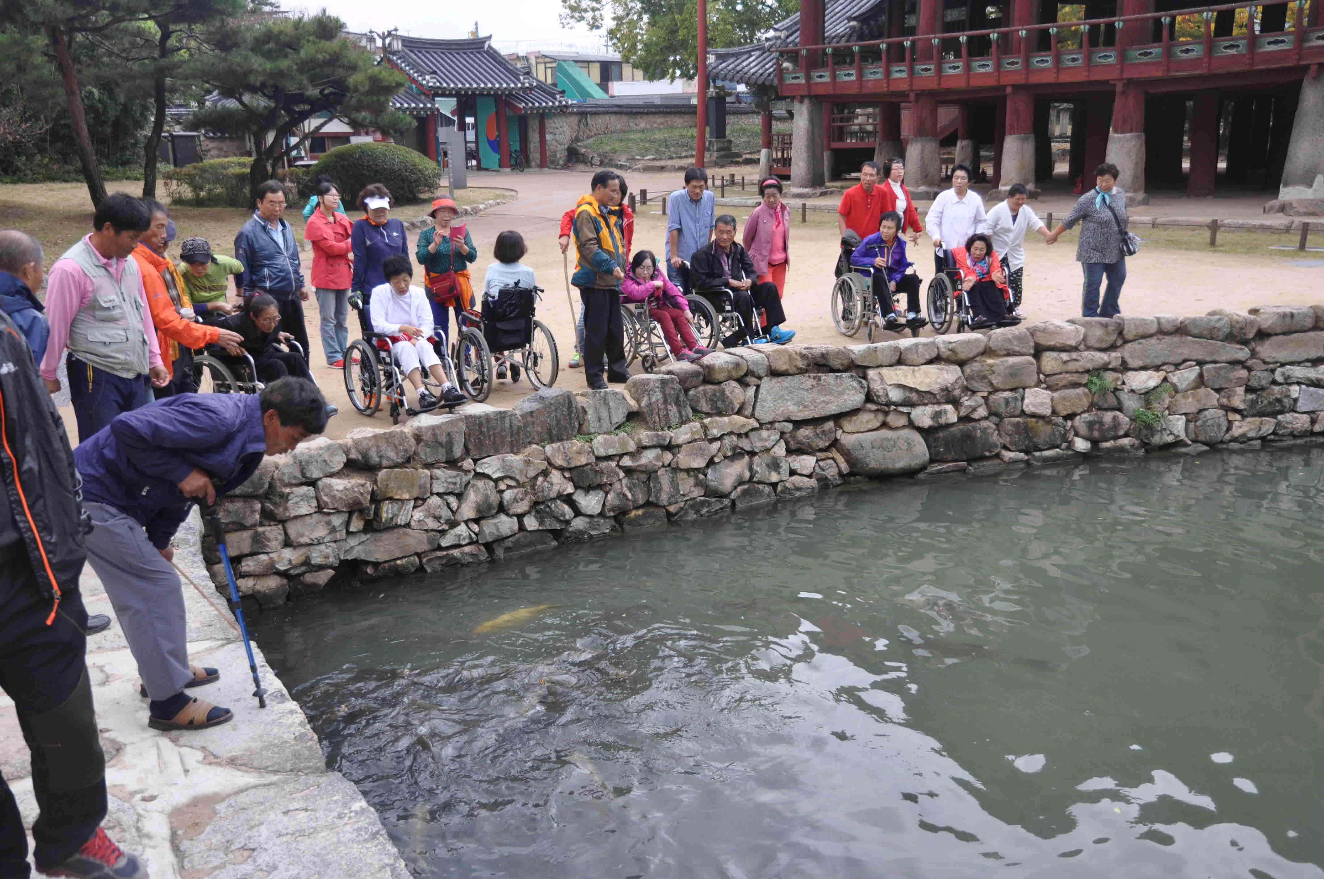 진도군장애인종합복지관 "행복나들이" 첨부#2