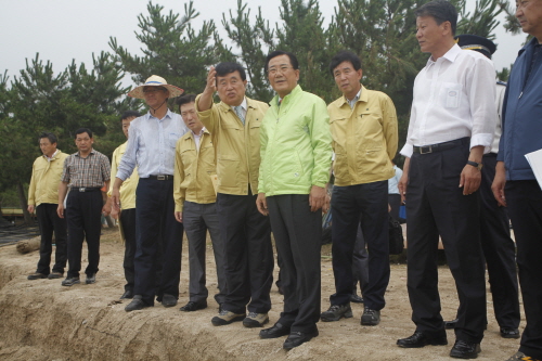 도지사 태풍 피해 현장 방문 이미지