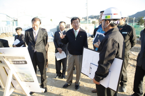 진도읍 특산품 판매 건설현장 방문 이미지