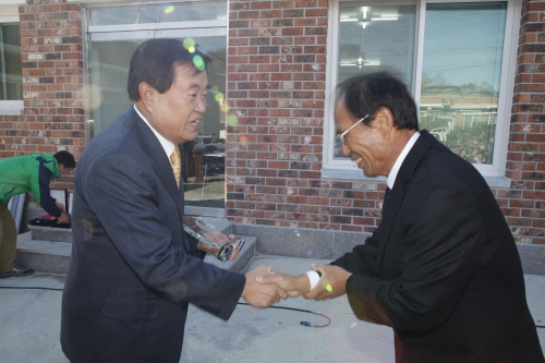 의신면 칠전리 마을회관 준공식 이미지