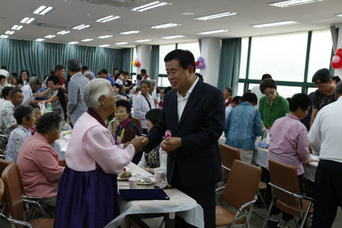 아름다운 만남 행복더하기 결연식(임회) 이미지