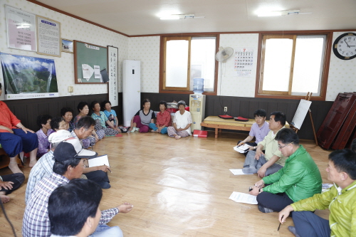 의신면 마을 방문 이미지