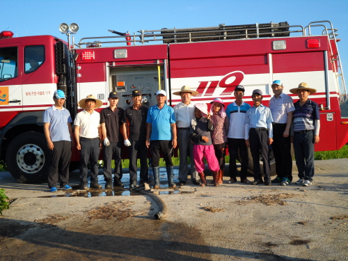 소포마을 여름가뭄 피해 현장 물대주기 이미지