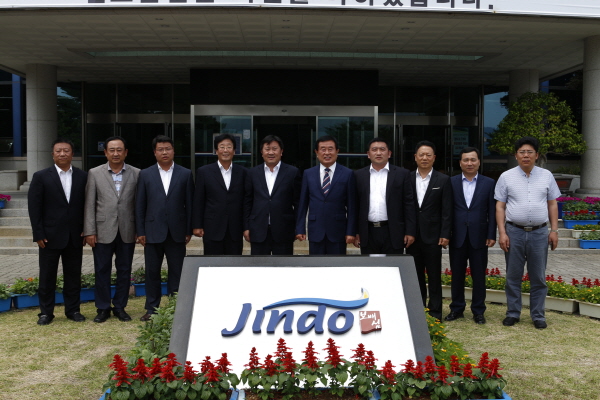 대련장자도어업그룹 오후강총재 방문 이미지