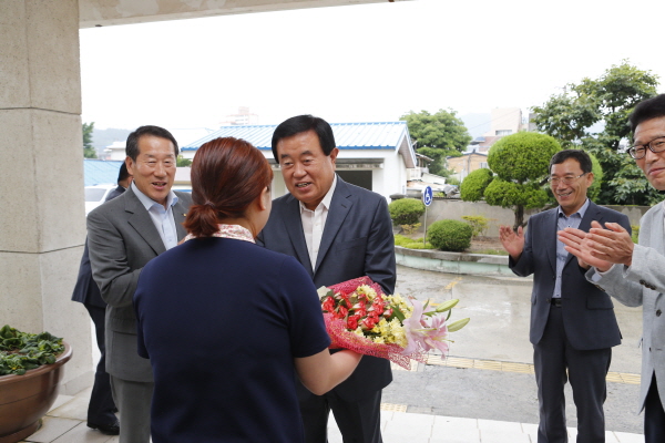 민선6기 출범 관내 유관기관 방문 이미지
