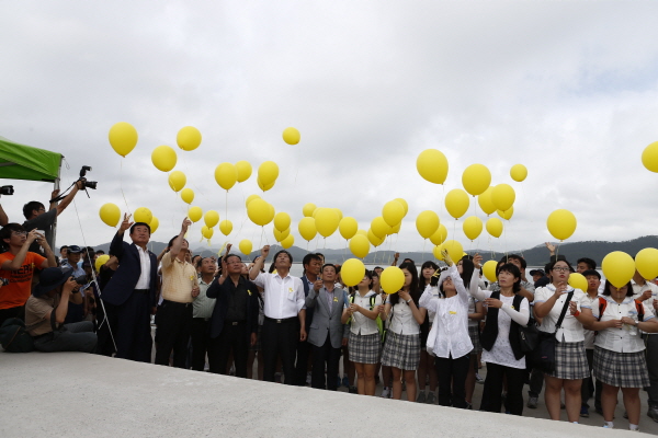 세월호 참사 100일 범군민대책위원회 군민선언문 발표 첨부#2