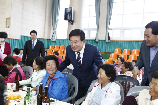 제18회 노인의 날 기념 임회면 어르신 위안잔치 이미지