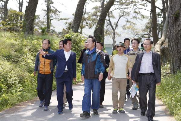 이낙연전라남도지사 가고싶은 섬 가꾸기 조도면, 관매도 순방 첨부#4