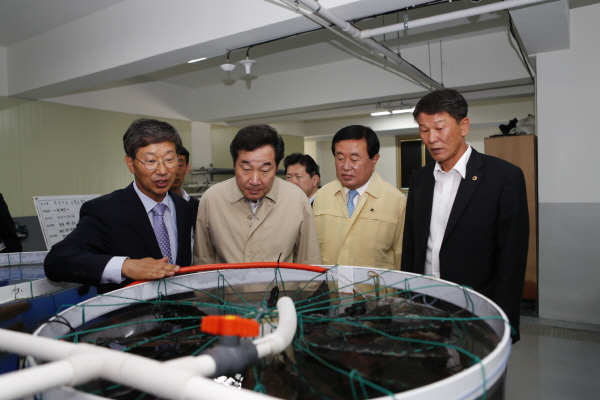 이낙연 전라남도지사 해삼종묘사업장 방문 이미지