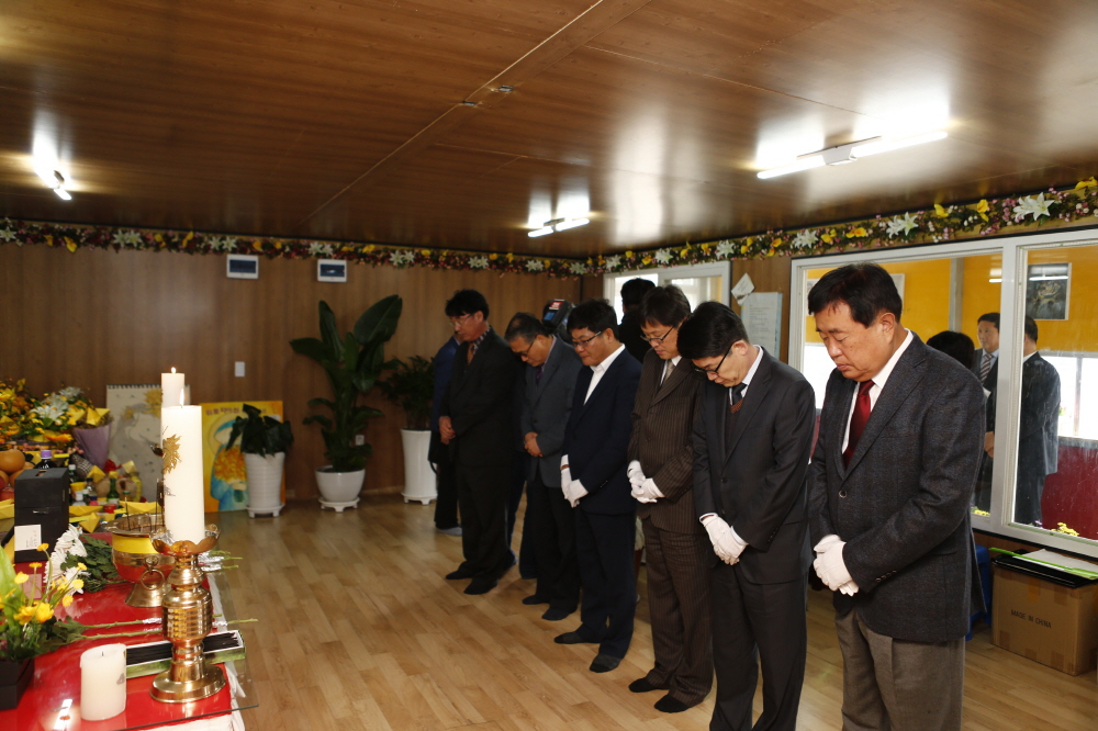 김영석 해양수산부장관 진도 팽목항 방문 첨부#2