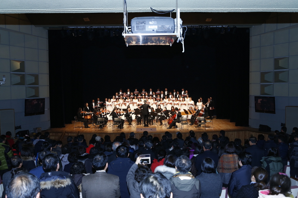 국립합창단 '헨델의 메시아' 진도군 공연 이미지
