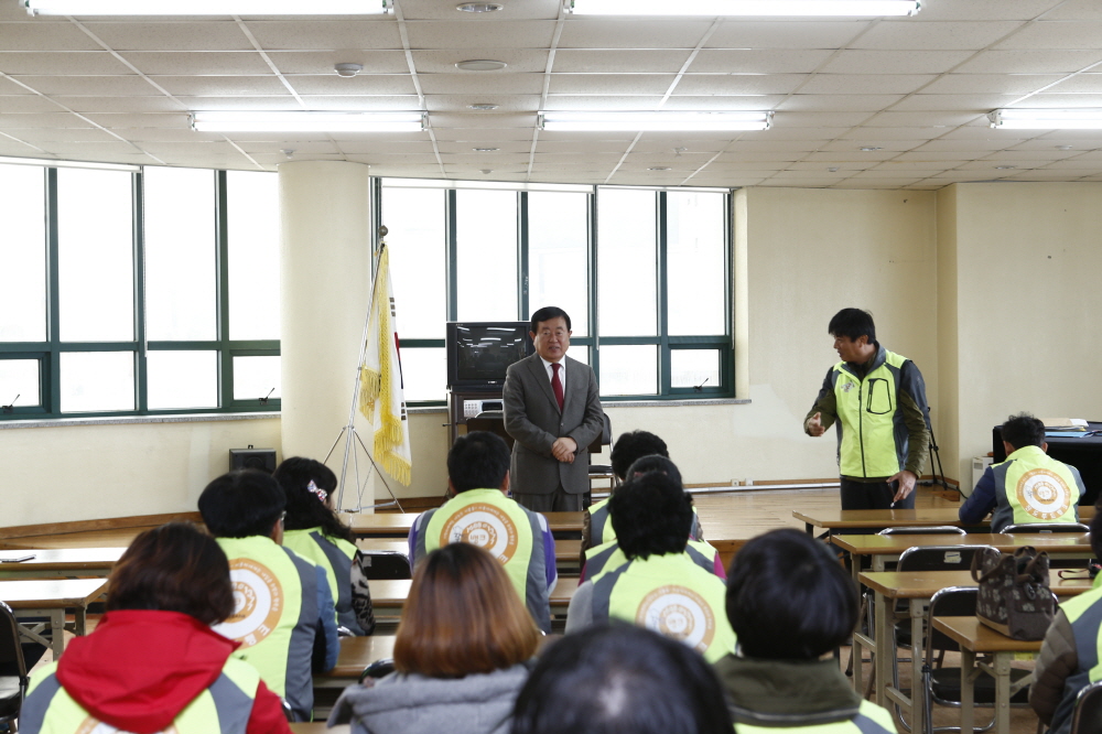 진도군 푸드뱅크 간담회 및 기부물품 배부 이미지