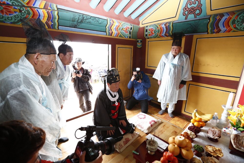 제38회 진도신비의바닷길축제 뽕할머니 제례 첨부#2