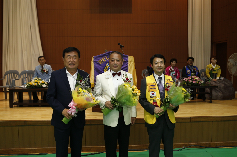 동부라이온스 회장 이,취임식 첨부#2