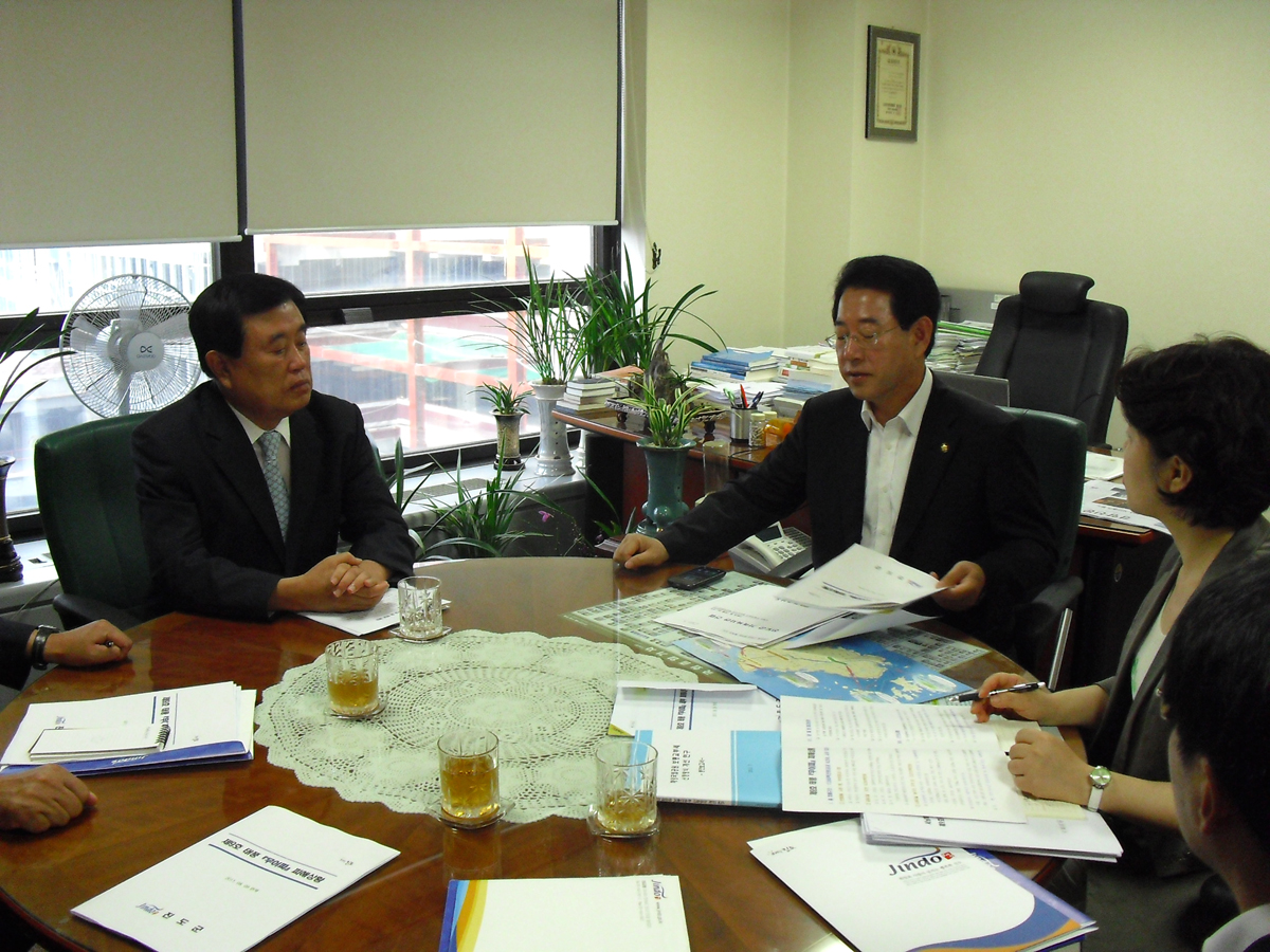 이동진 진도군수, 내년 국비확보 직접 나선다 이미지