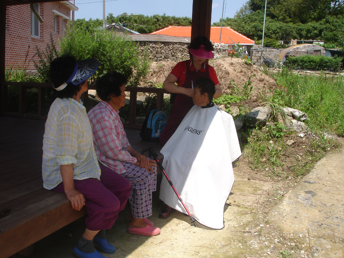 진도읍 개발자문위원, 낙도 방문 봉사 활동 실시 이미지
