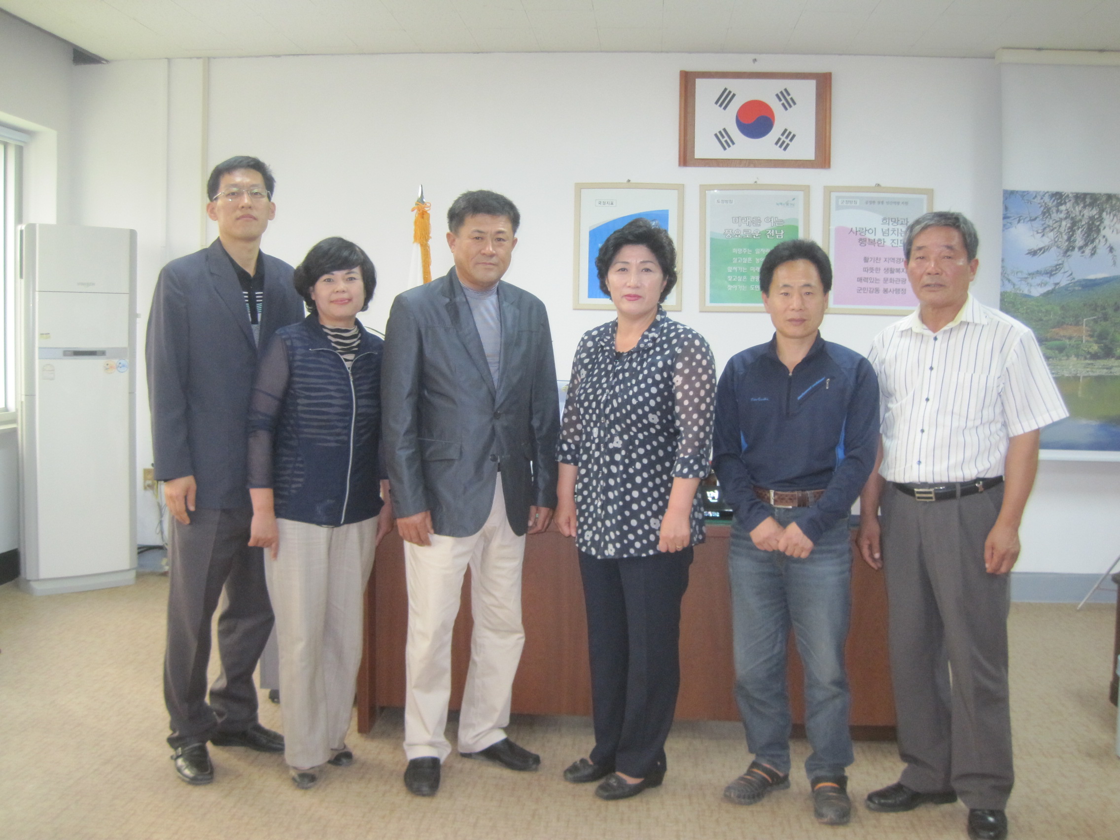 의신면 향우회, 태풍 피해 수재민 지원금 940만원 전달 이미지