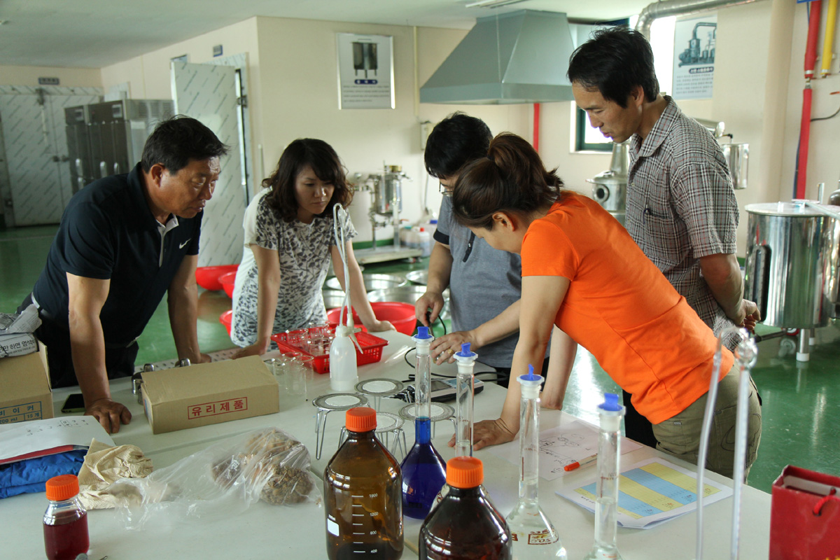 늦깍이 대학생들이 일 냈다…창의적 식품개발 발표회 개최 이미지