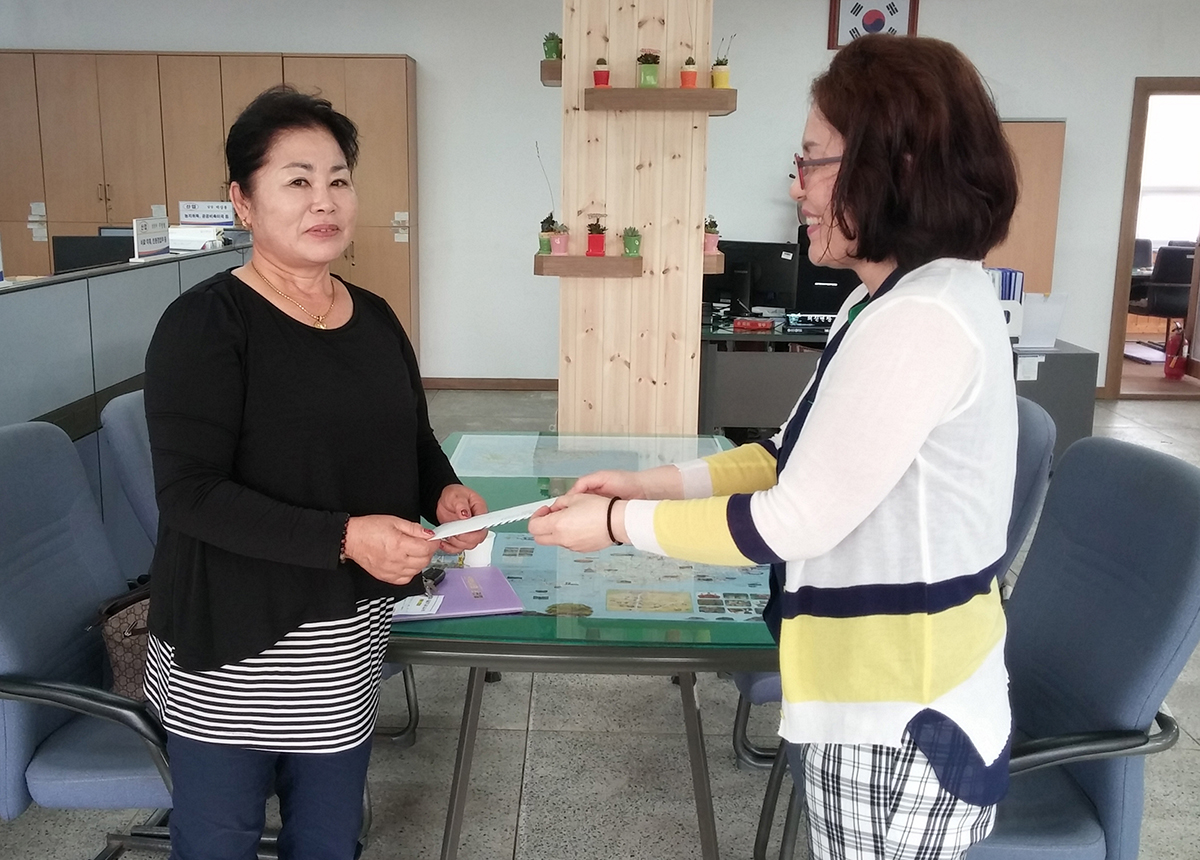 이승자 진도 의신면 새마을부녀회장, 독거노인 안부 살피기 앞장서 이미지