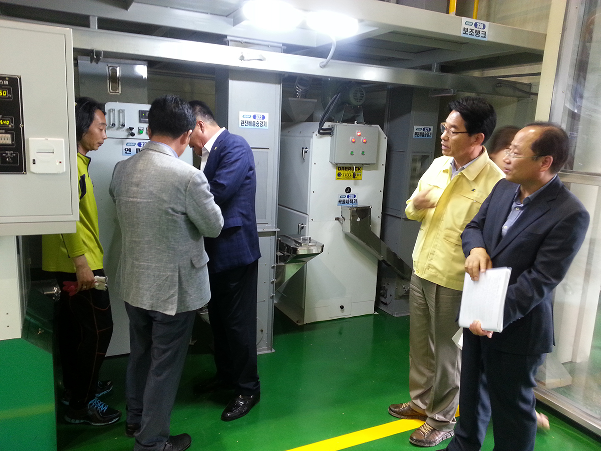 전남도의회 농수산위원, 진도 친환경농산물 생산․유통 인프라 구축 사업 현장 방문 이미지