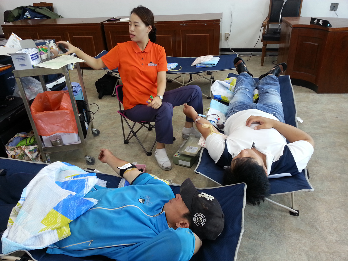 진도군 동백회 등 봉사단체, 사랑의 헌혈로 지역사회 나눔 문화 확산 이미지