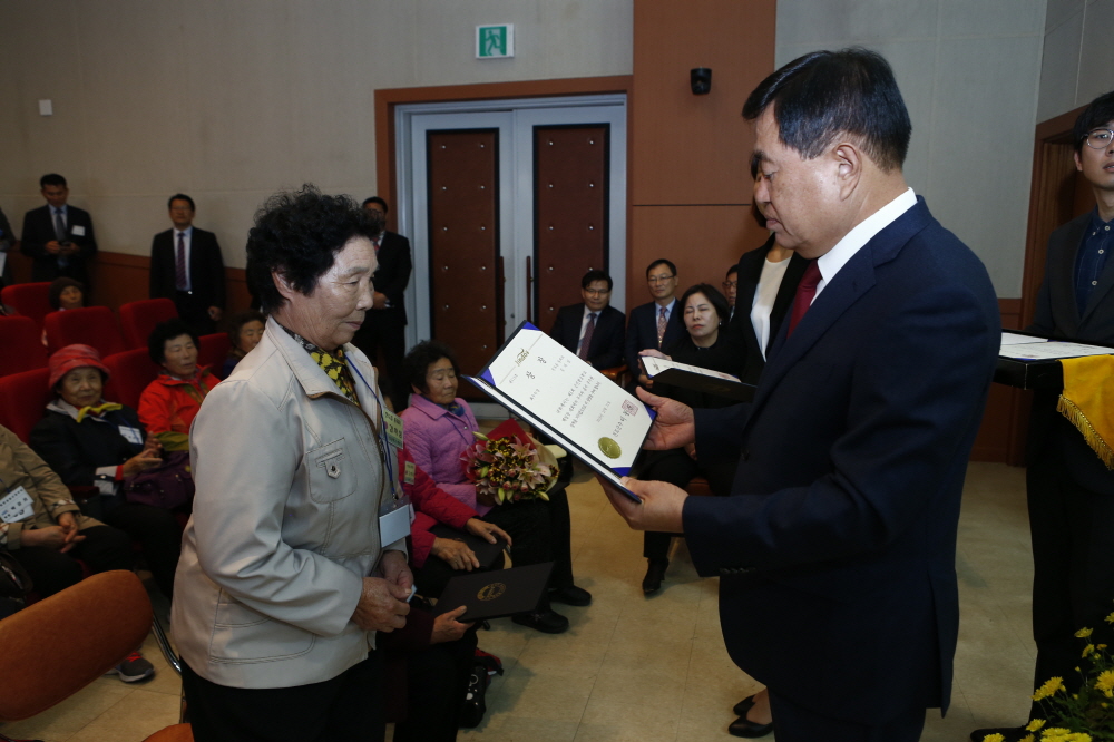 제5회 한글학교 백일장대회 시상식 첨부#2