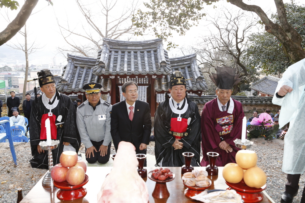 진도향교 대성전 준공식 및 추계 석전대제 이미지