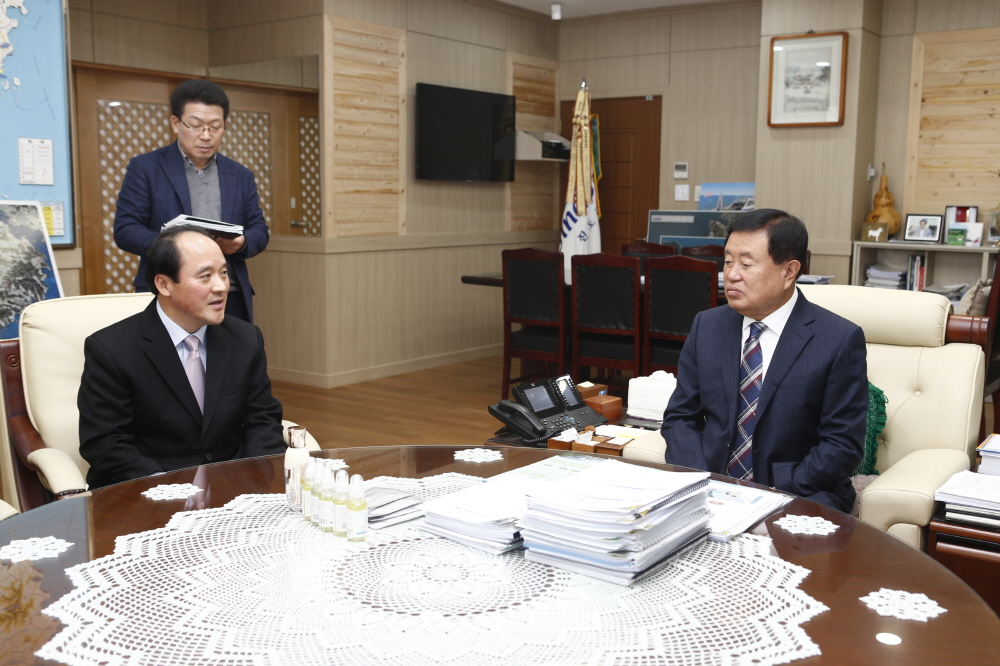 동방그룹 울금화장품 빛채움출시 기념사진촬영 첨부#2