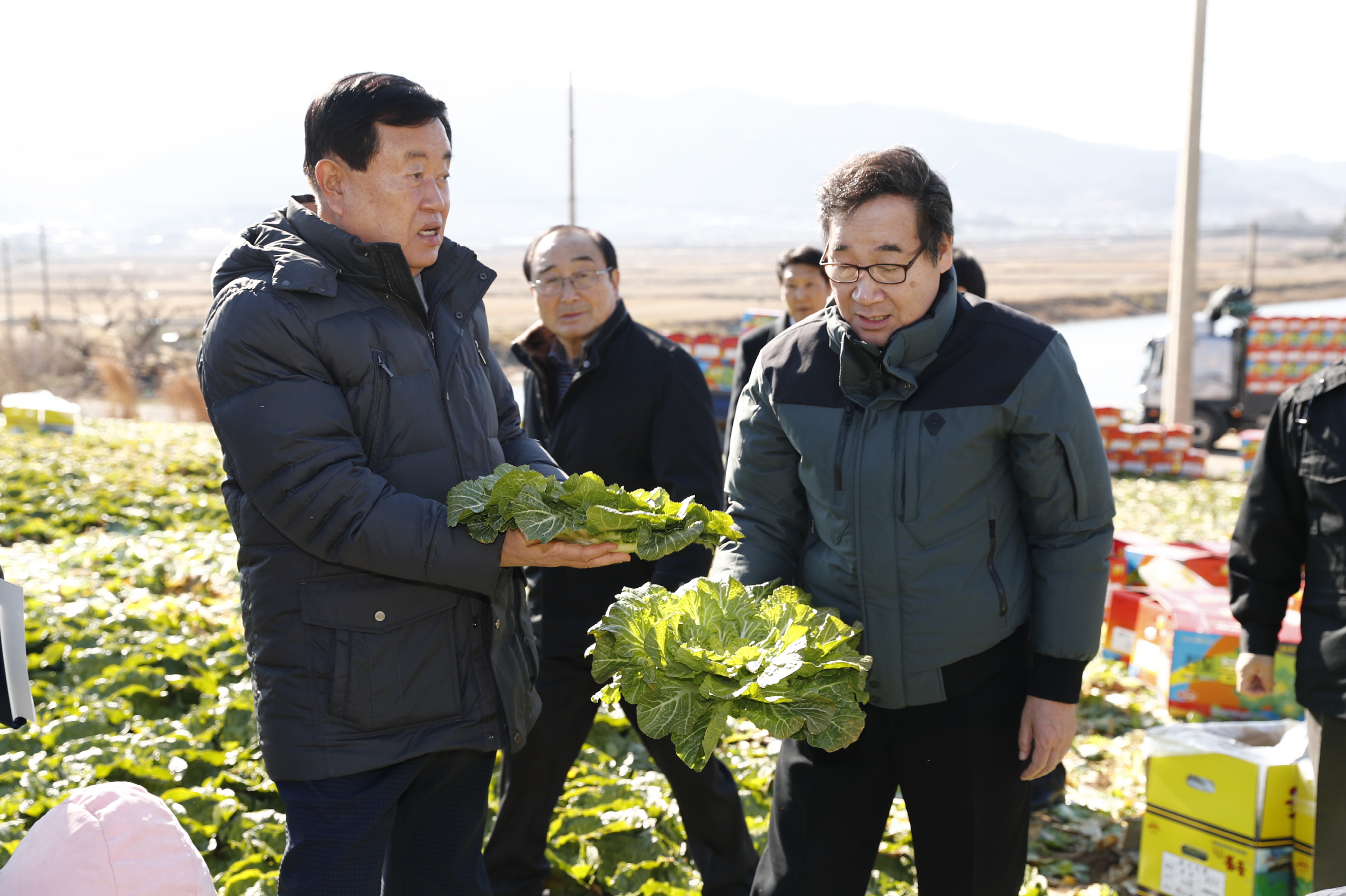 이낙연전남도지사 고군면 농산물 수확현장 방문 첨부#2