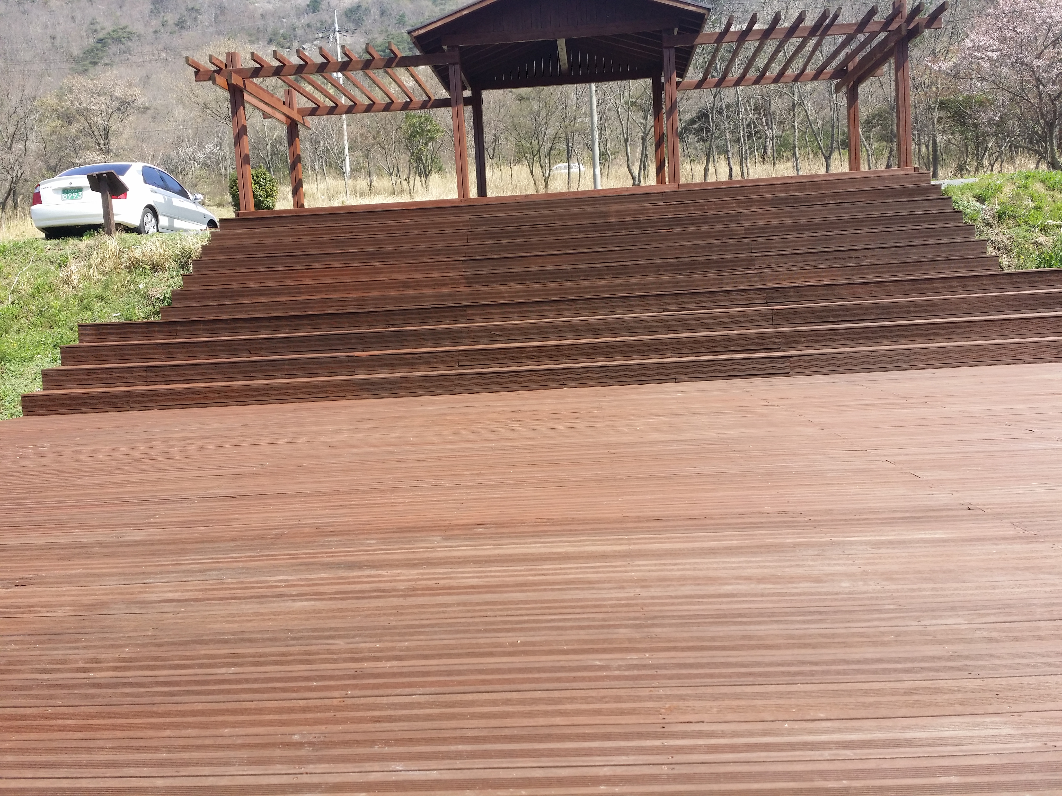 수산지원과 박근철주무관,주민복지과 조은정 주무관을 칭찬합니다. 첨부#5