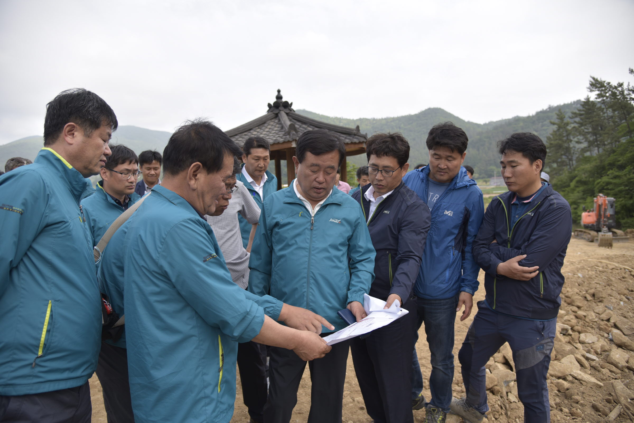 숲공원조성사업현장 방문 이미지