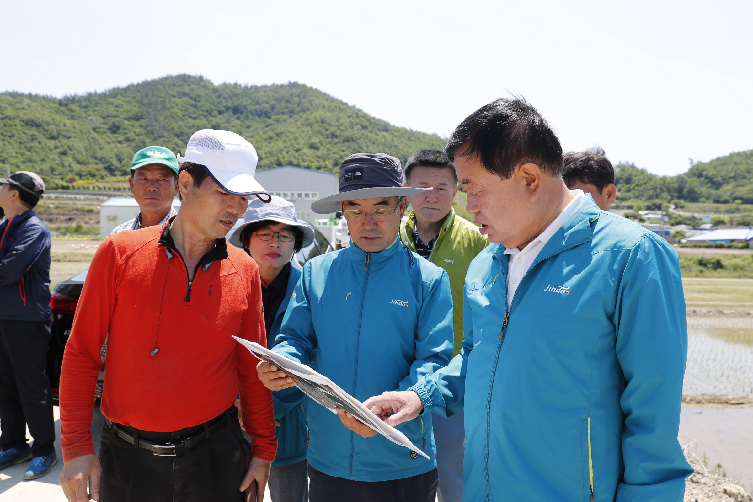 가뭄피해현장 방문 이미지