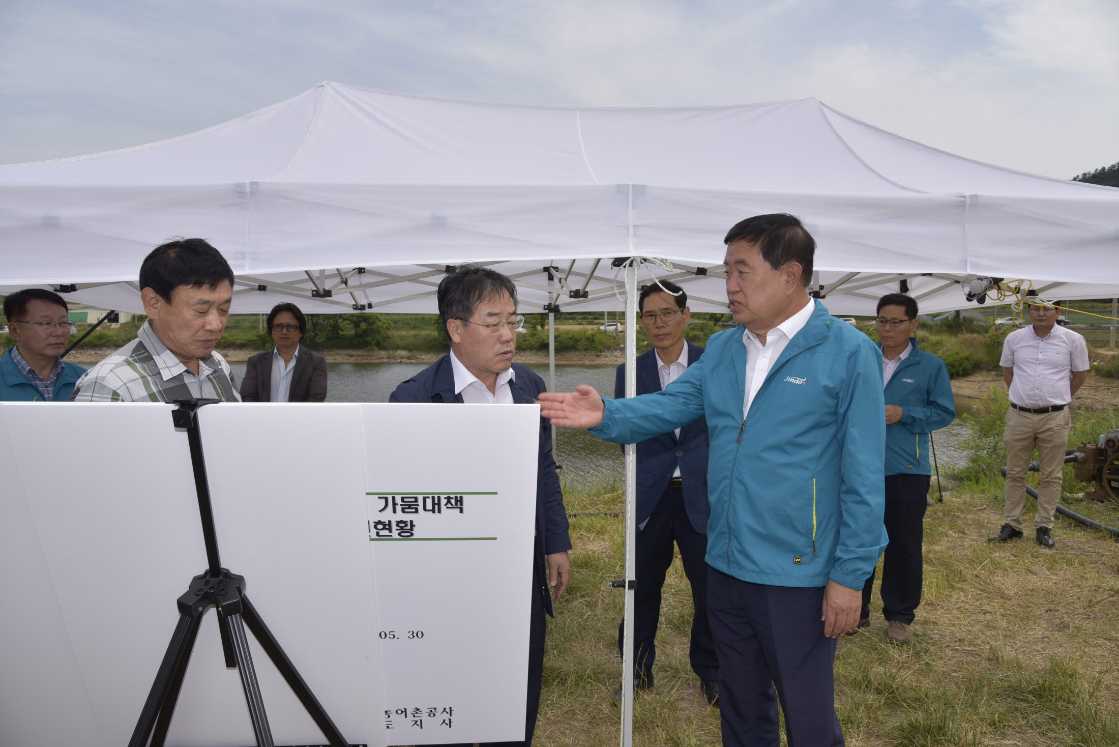 한국농어촌공사 정승사장 진도군 가뭄피해현장 방문 이미지