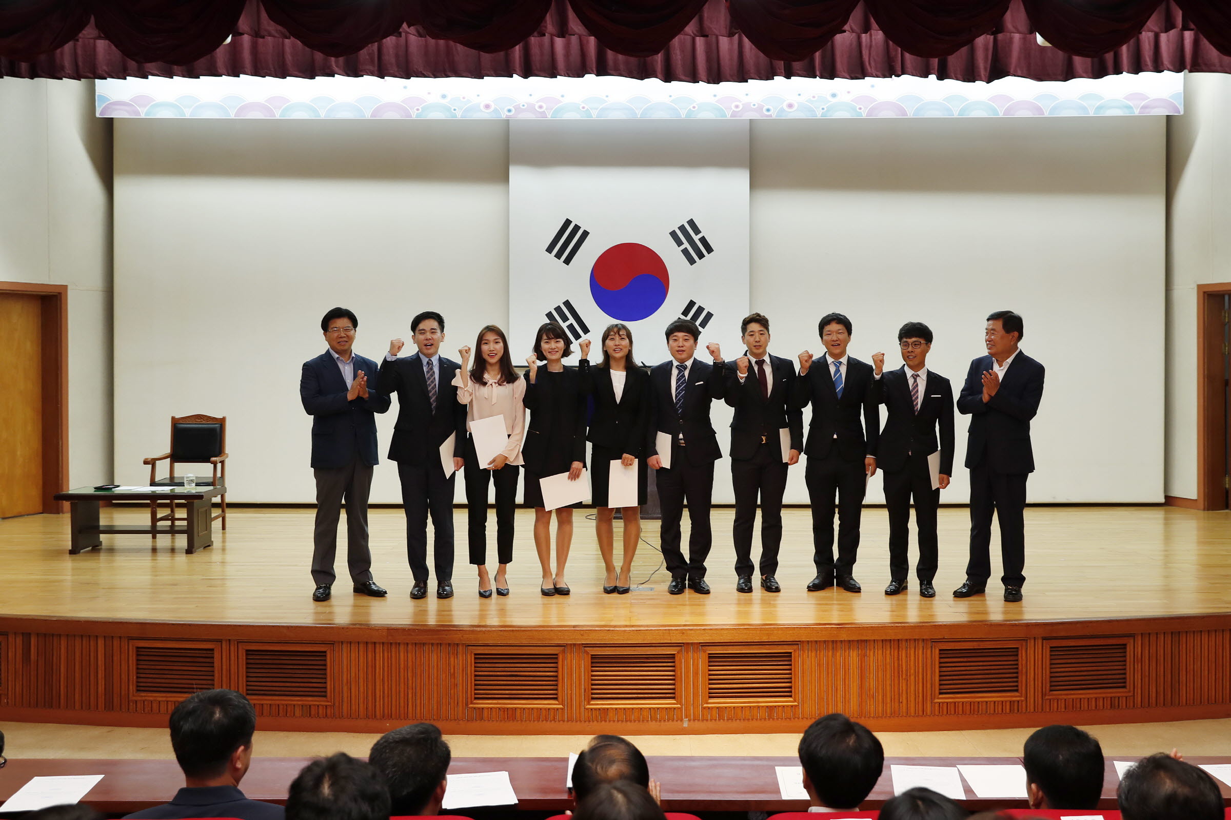 6급공무원 전보 및 신규직원 임용장 교부식 첨부#3