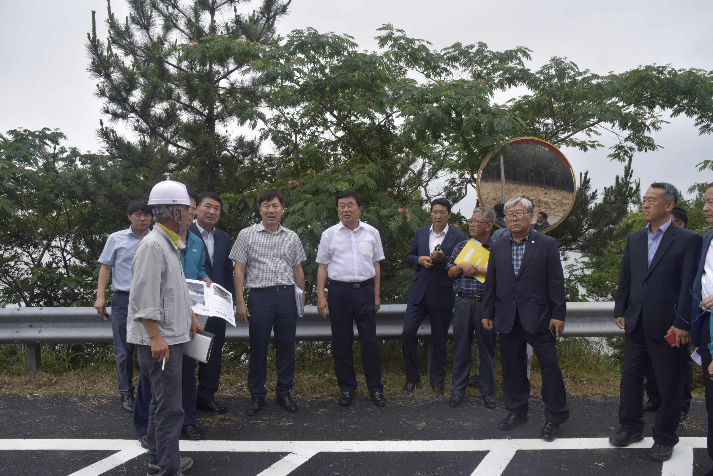 조도면 개발사업현장 및 마을주민과의 대화 이미지