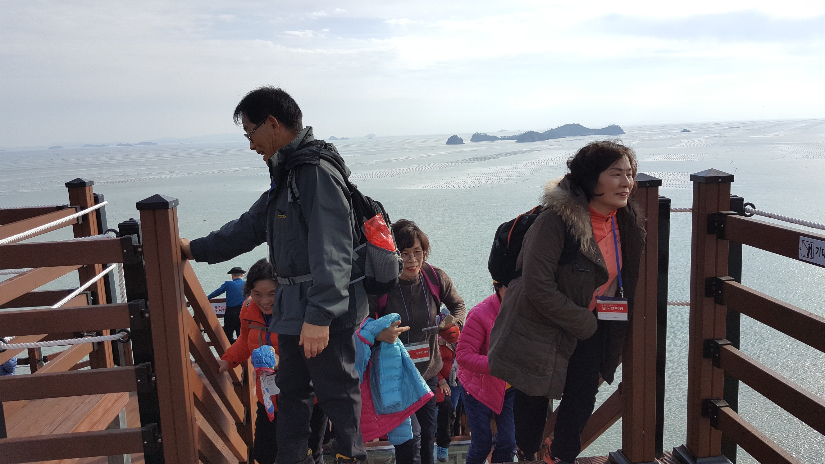 처음 접한 블로거 글. 산과 바댜 그리고 자연을 잘 아시는 선생님 감사합니다. 첨부#5