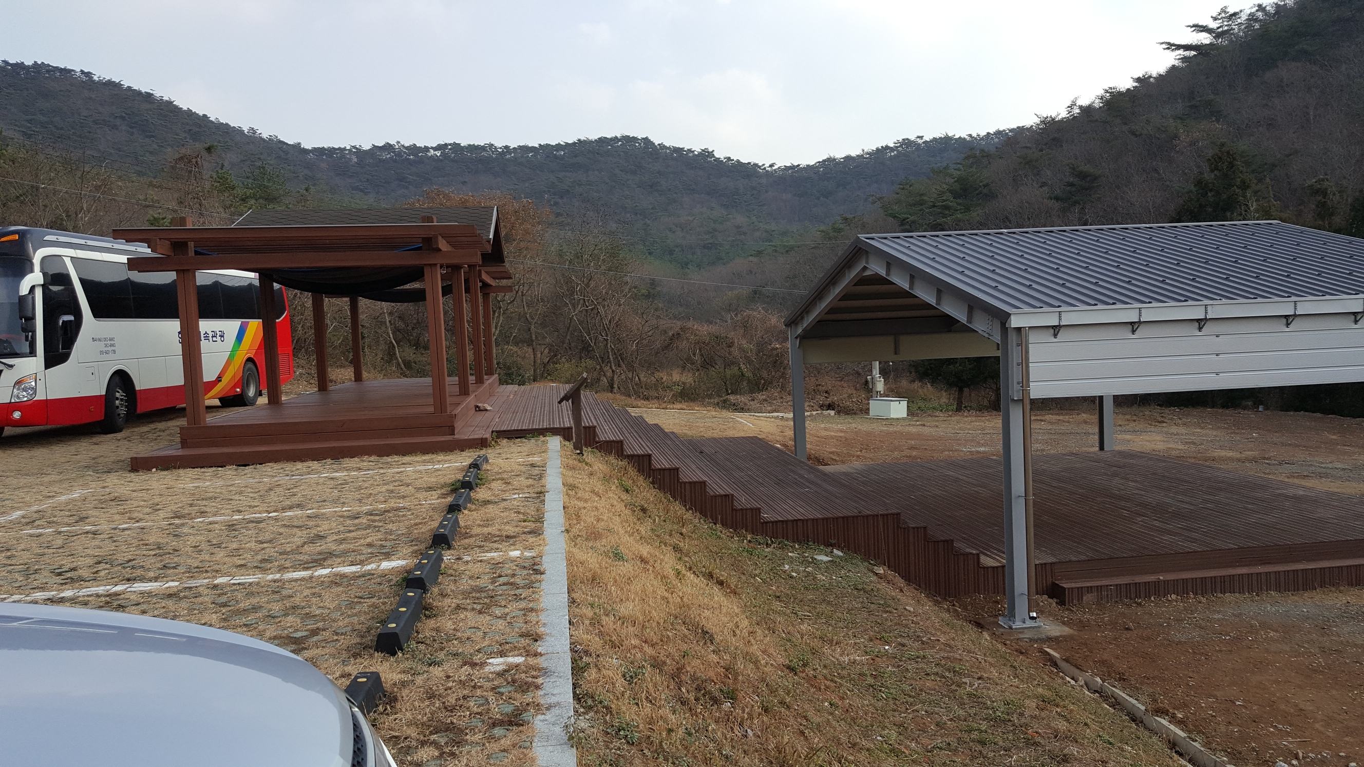 접도웰빙길 여미주차장 (파고라 대크 연결) 비가림 추가사업 요망. 첨부#1