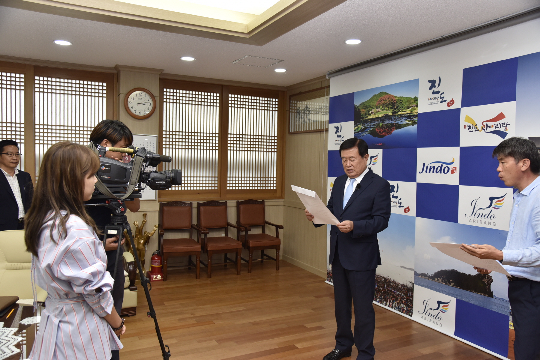 9.14 CJ헬로비전 추석연휴 인터뷰 이미지