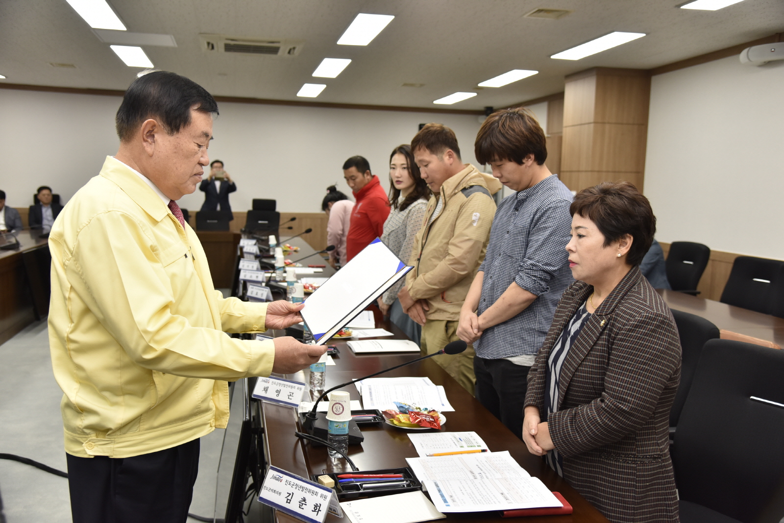 10.17 진도군 청년발전위원회 위촉식 및 위원회의 이미지