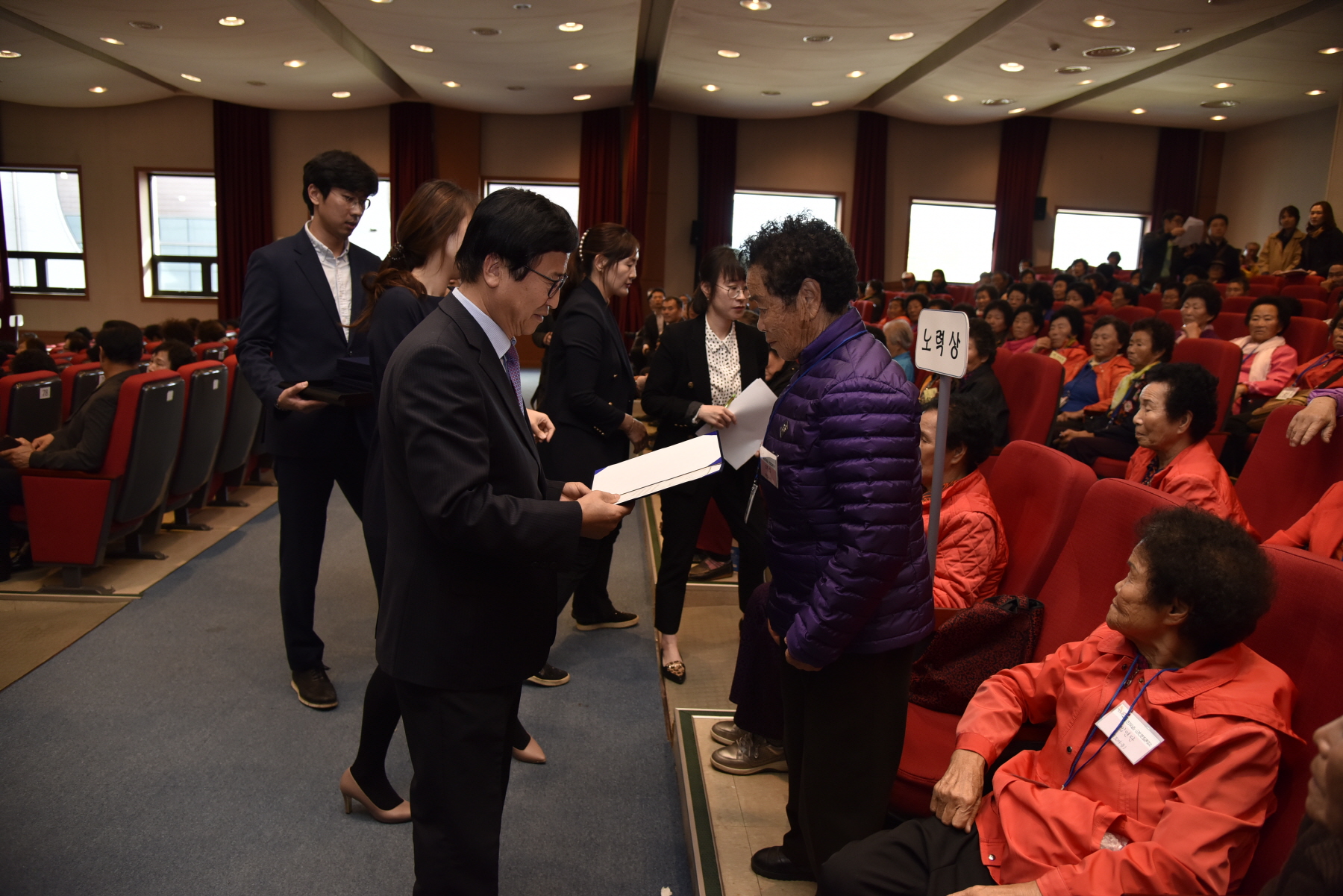 10.31 제7회 군민한글학교 백일장대회 시상식 첨부#4