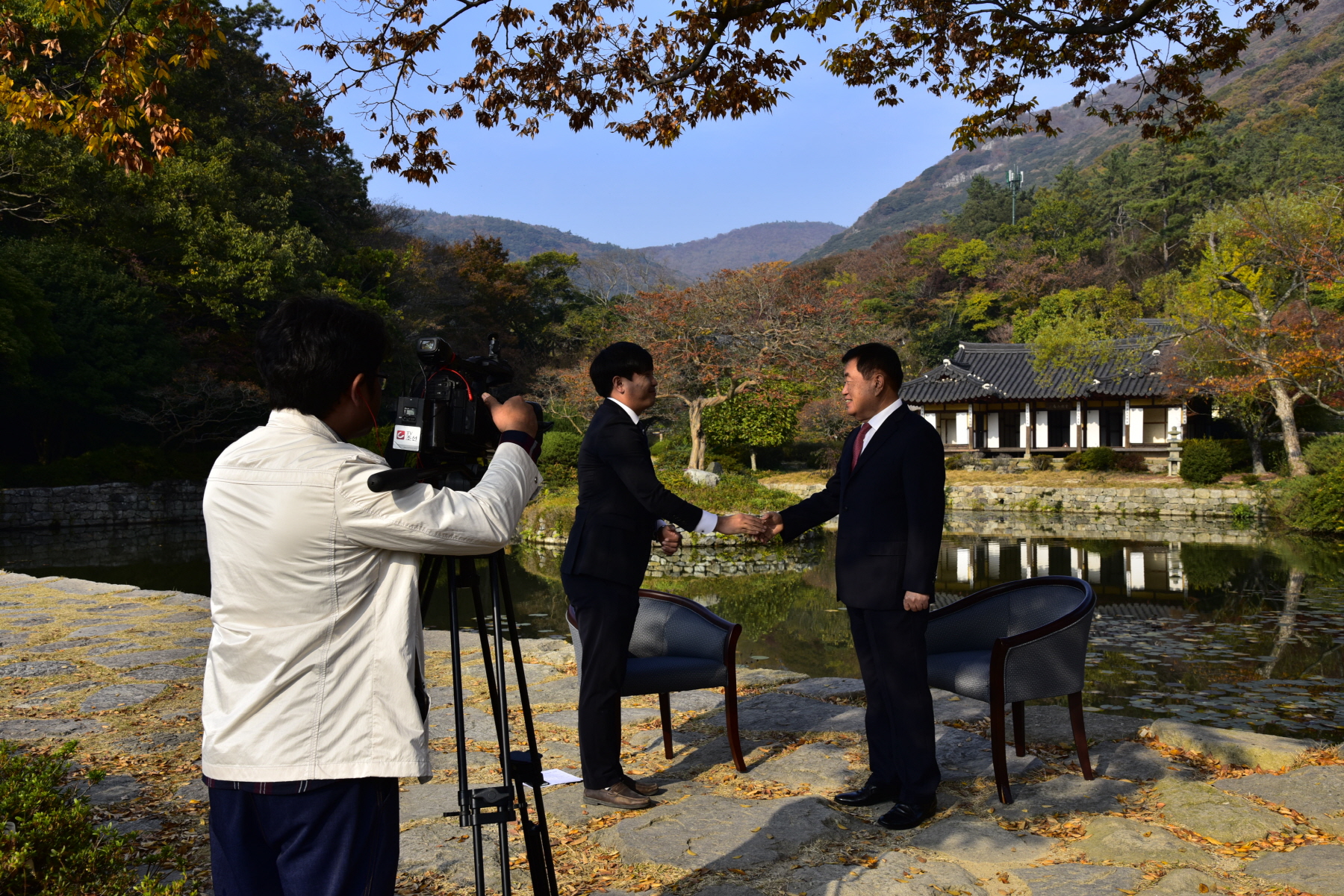 11.6 TV조선 인터뷰 이미지