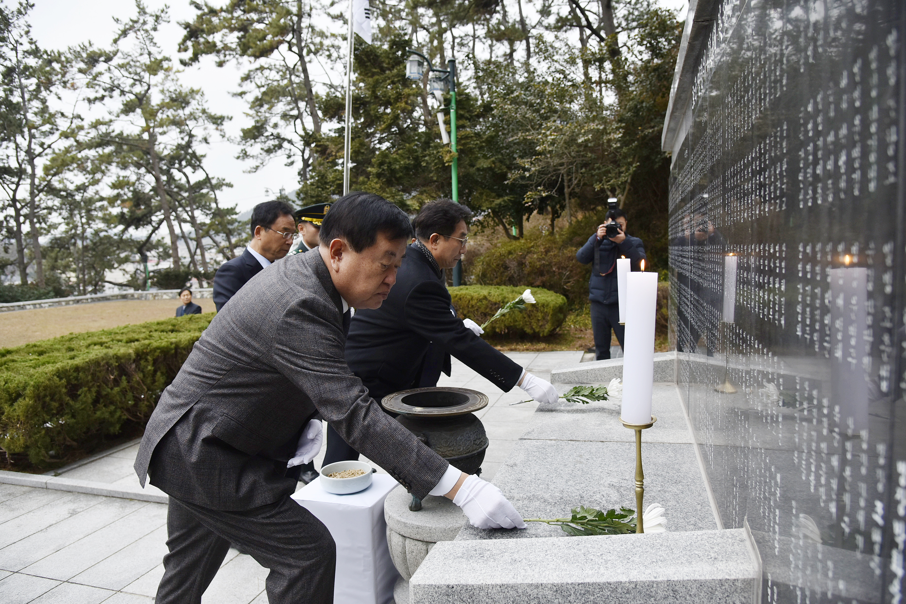 신년 충혼탑 참배 이미지