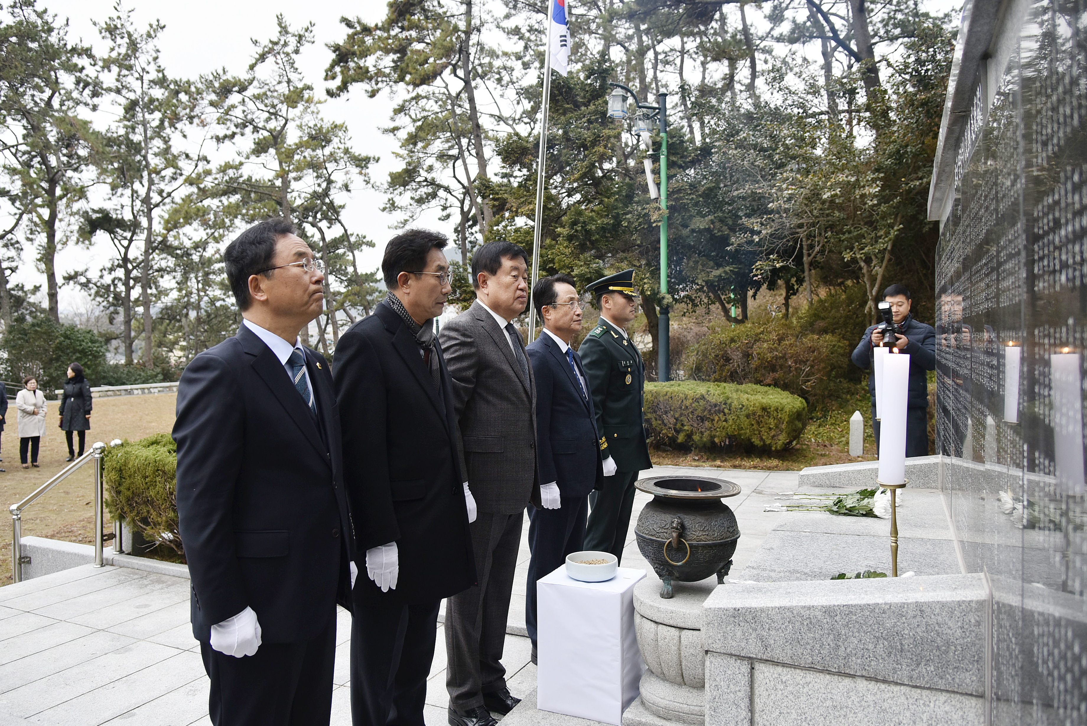 신년 충혼탑 참배 첨부#2