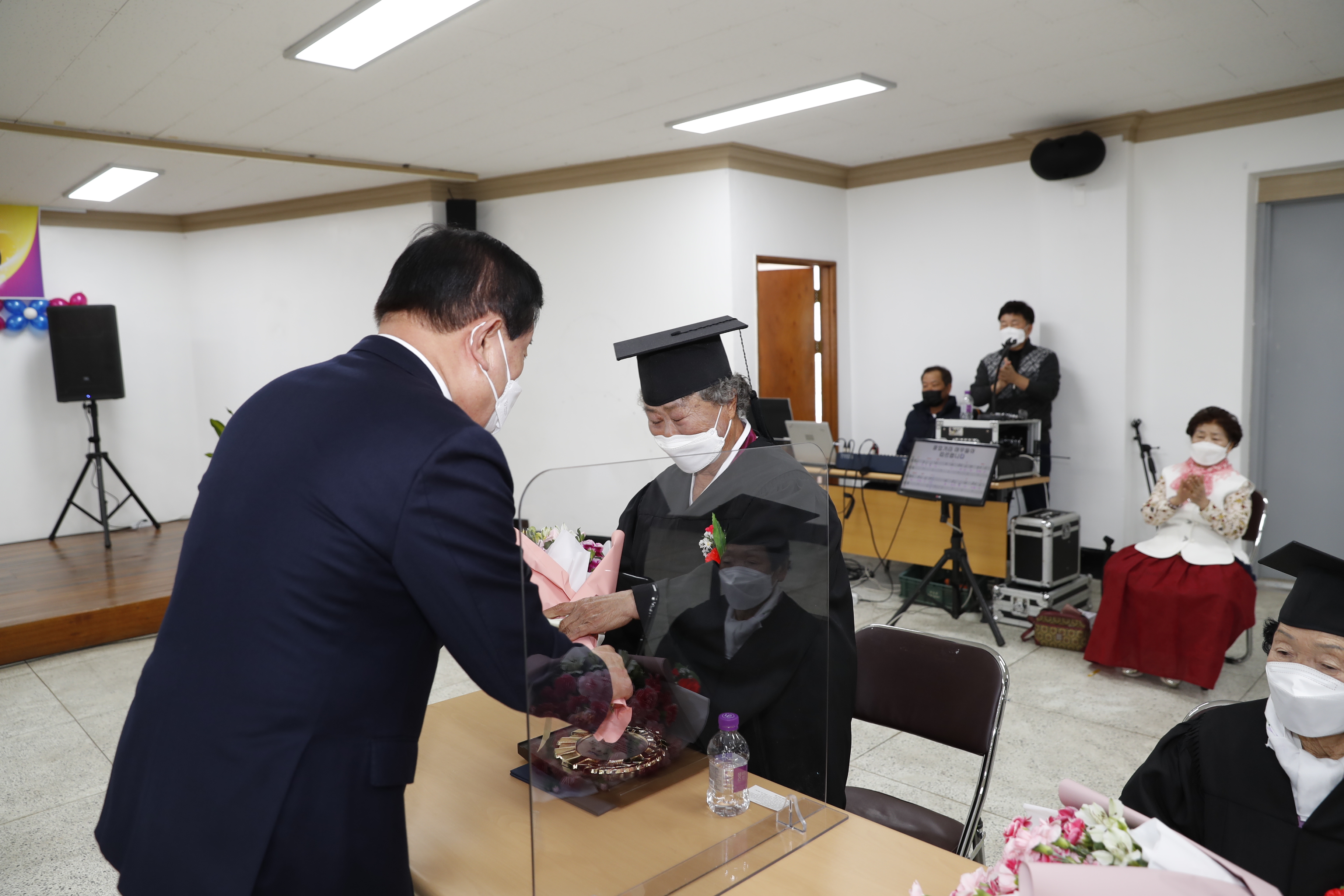 제1회 진도군 성인문해학교 졸업식(의신면) 첨부#2