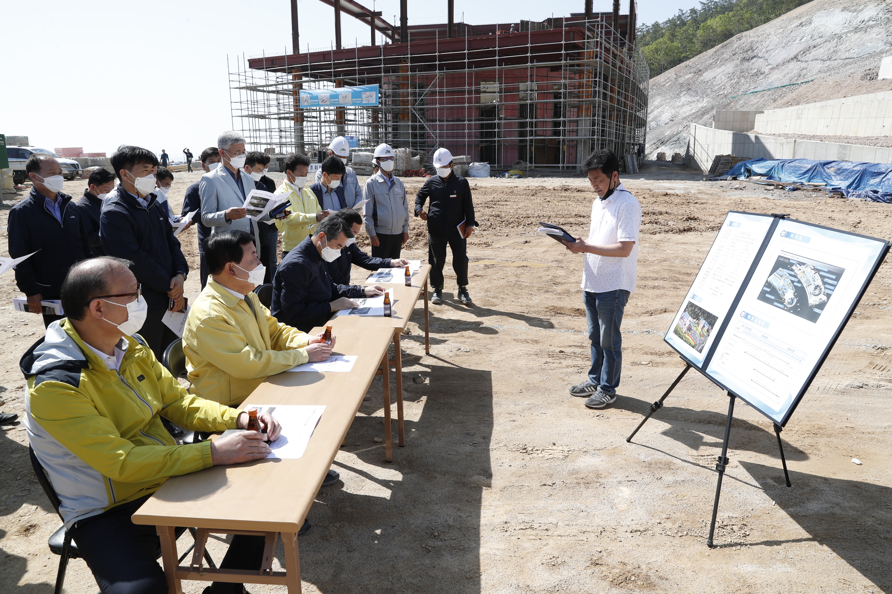 간부 공무원 현장 방문(임회) 이미지