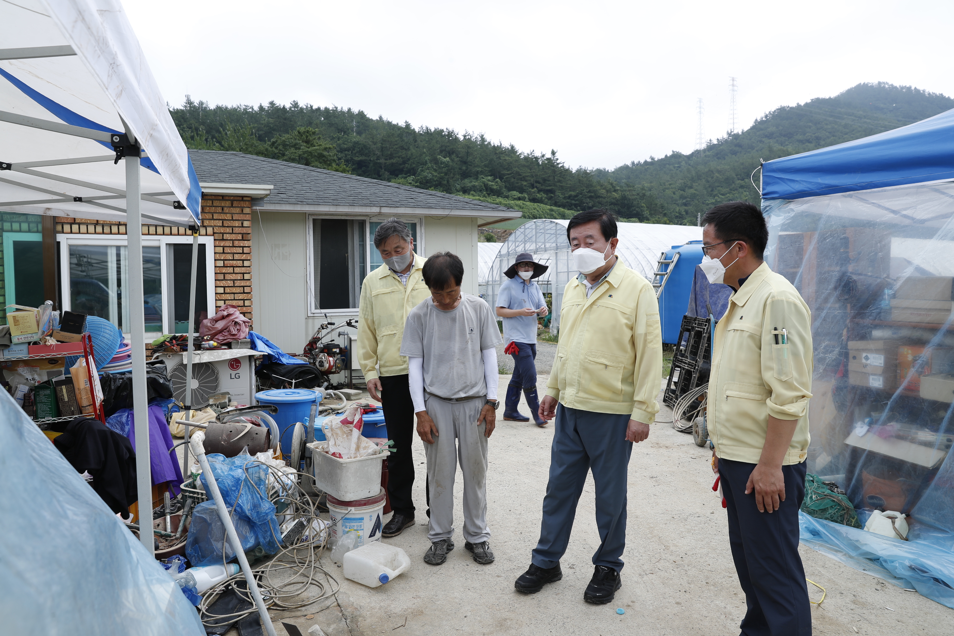 집중호우 수해쓰레기 발생지역 현장점검 이미지